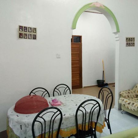 Aiman Homestay 마랑 외부 사진